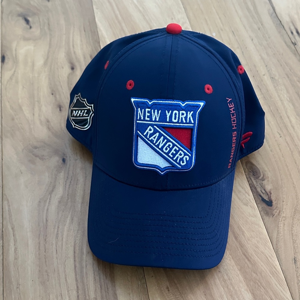 New York Rangers Navy Blue Cap